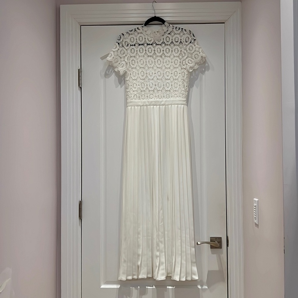 Zip up maxi lace top dress.